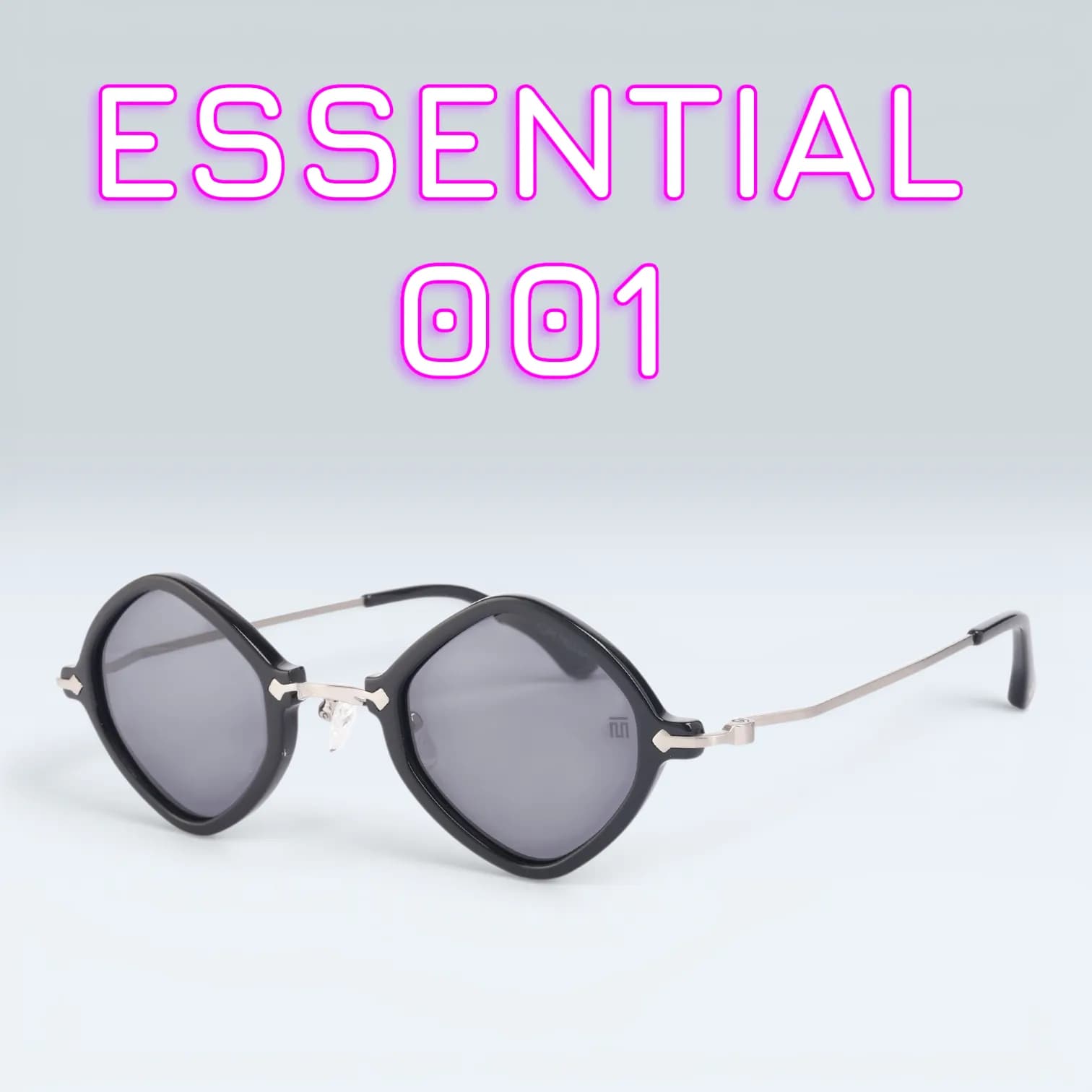 Tom Miller Essential 001 thumbnail 2